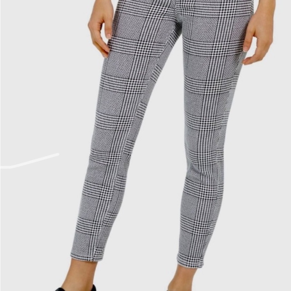 Indigo Rein Plaid Pants - Black and White Houndstooth Size 5 W/27 L/27